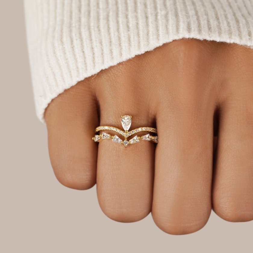 Nerina | 18K Gold Crystal Ring