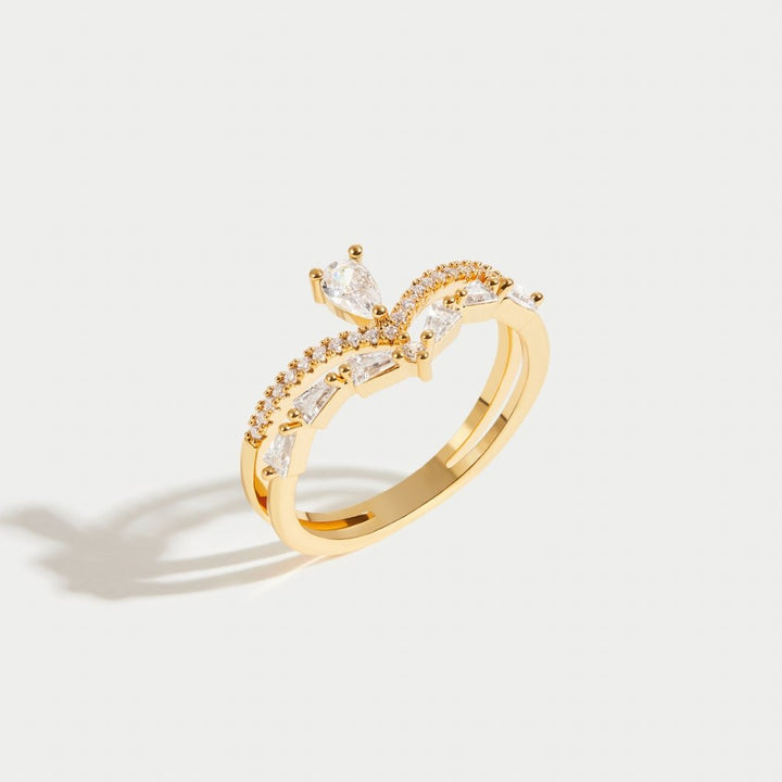 Nerina | 18K Gold Crystal Ring
