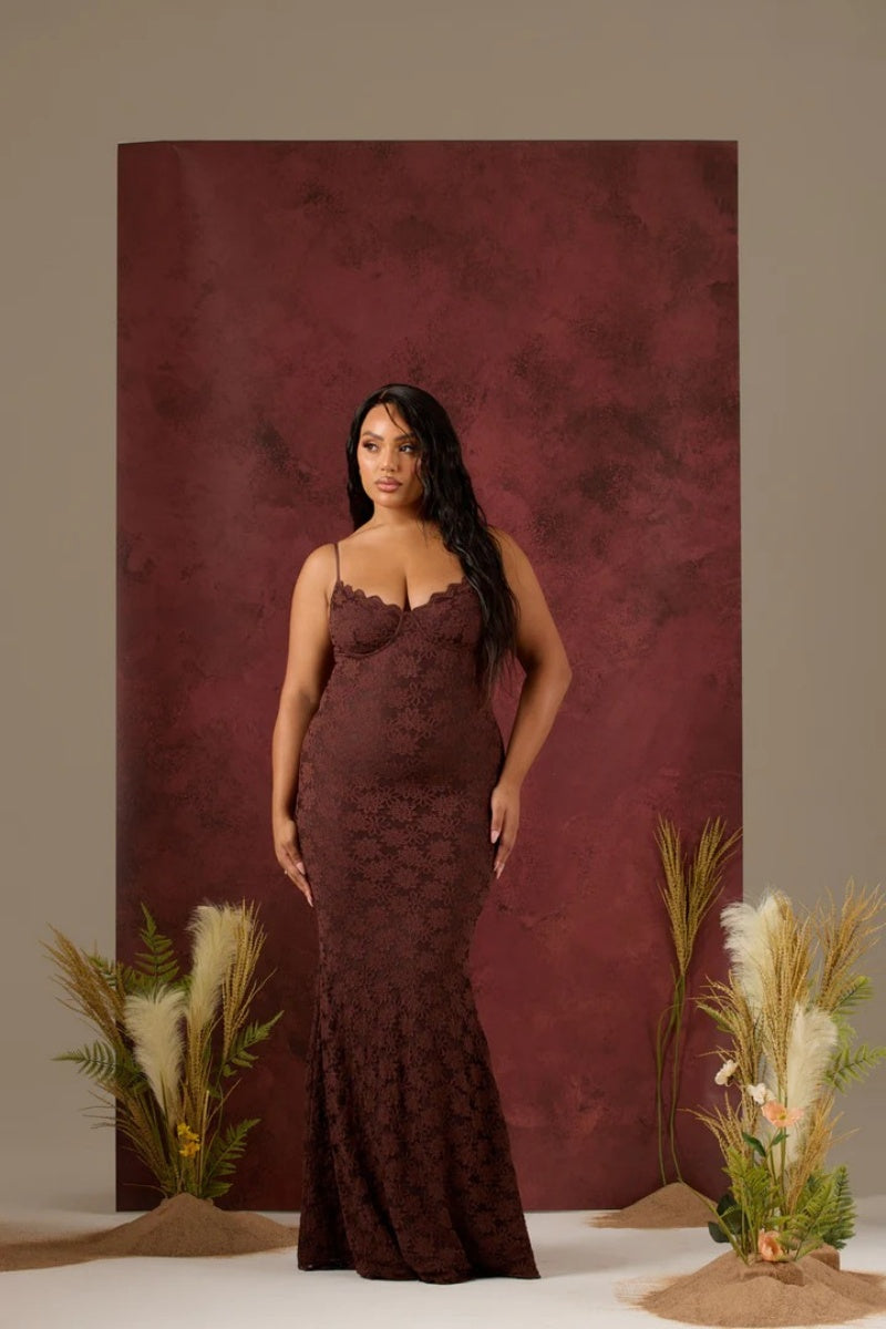 Seraphina | Lace Sculpt Maxi Dress