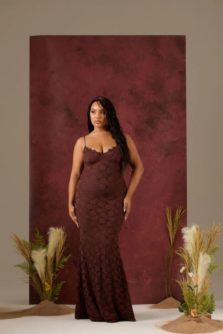 Seraphina | Lace Sculpt Maxi Dress