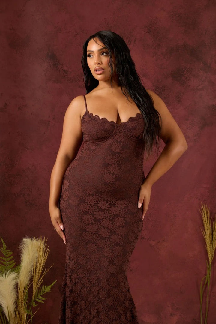 Seraphina | Lace Sculpt Maxi Dress