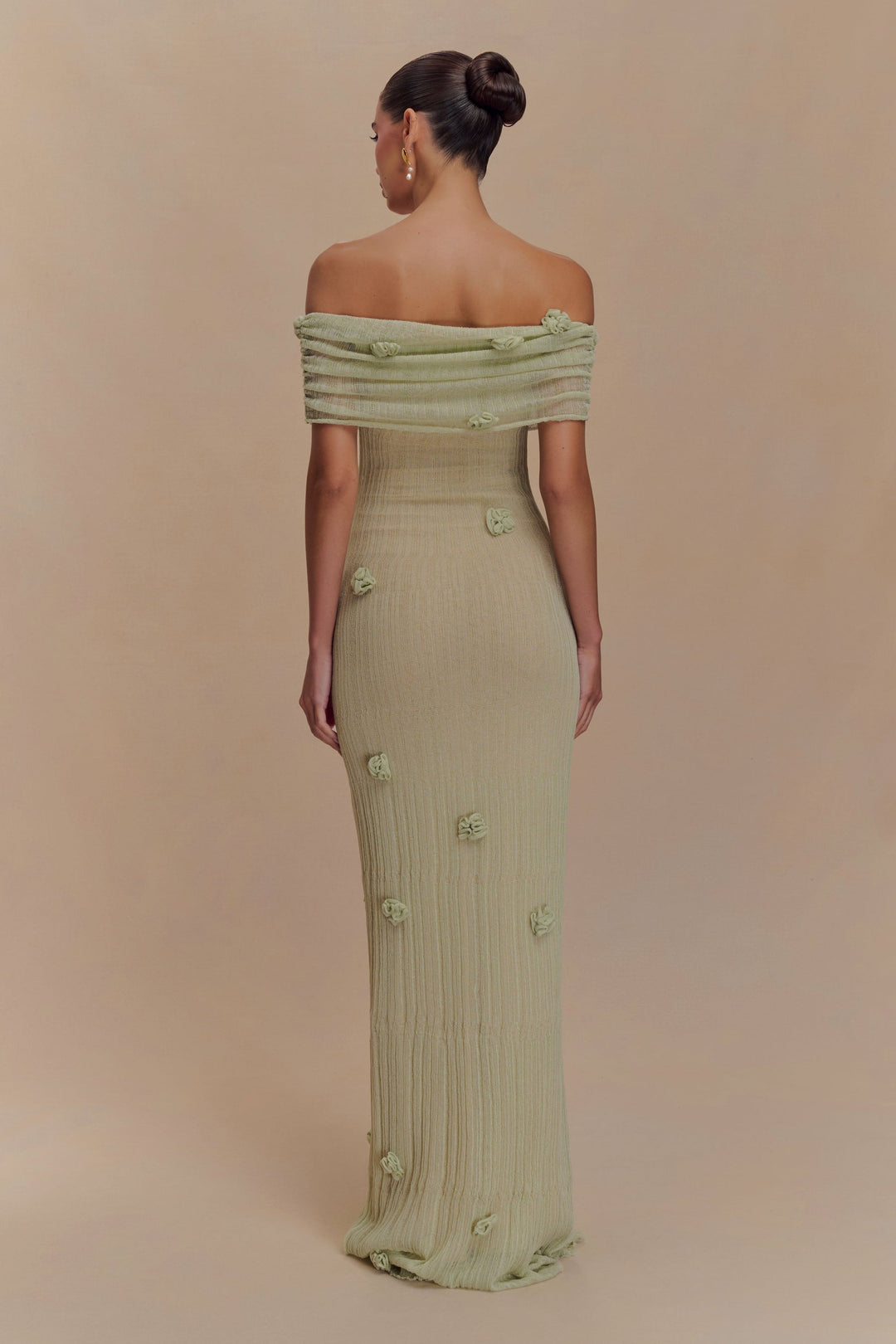 Elira | Off-Shoulder Orchid Knit Gown