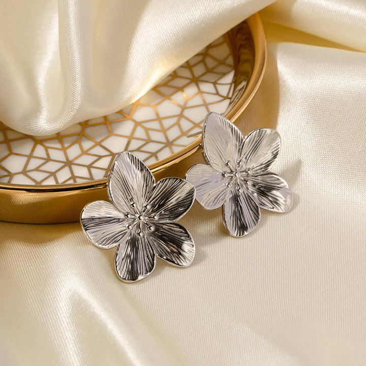 Nalu | Flower Gold Earrings