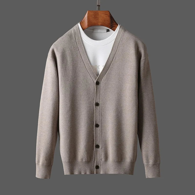 Kiano | Knitted Cardigan