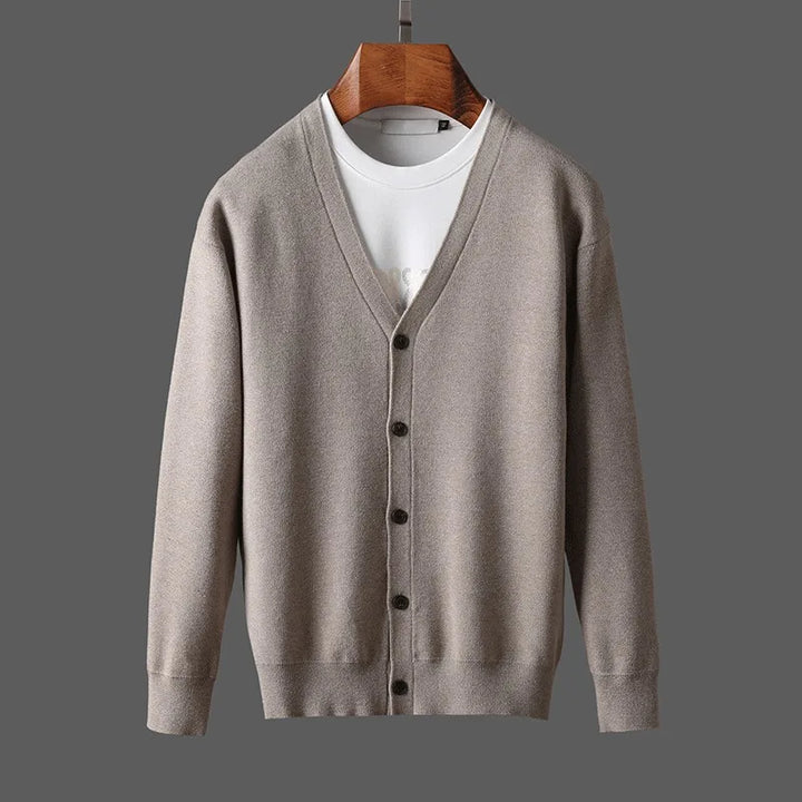 Kiano | Knitted Cardigan