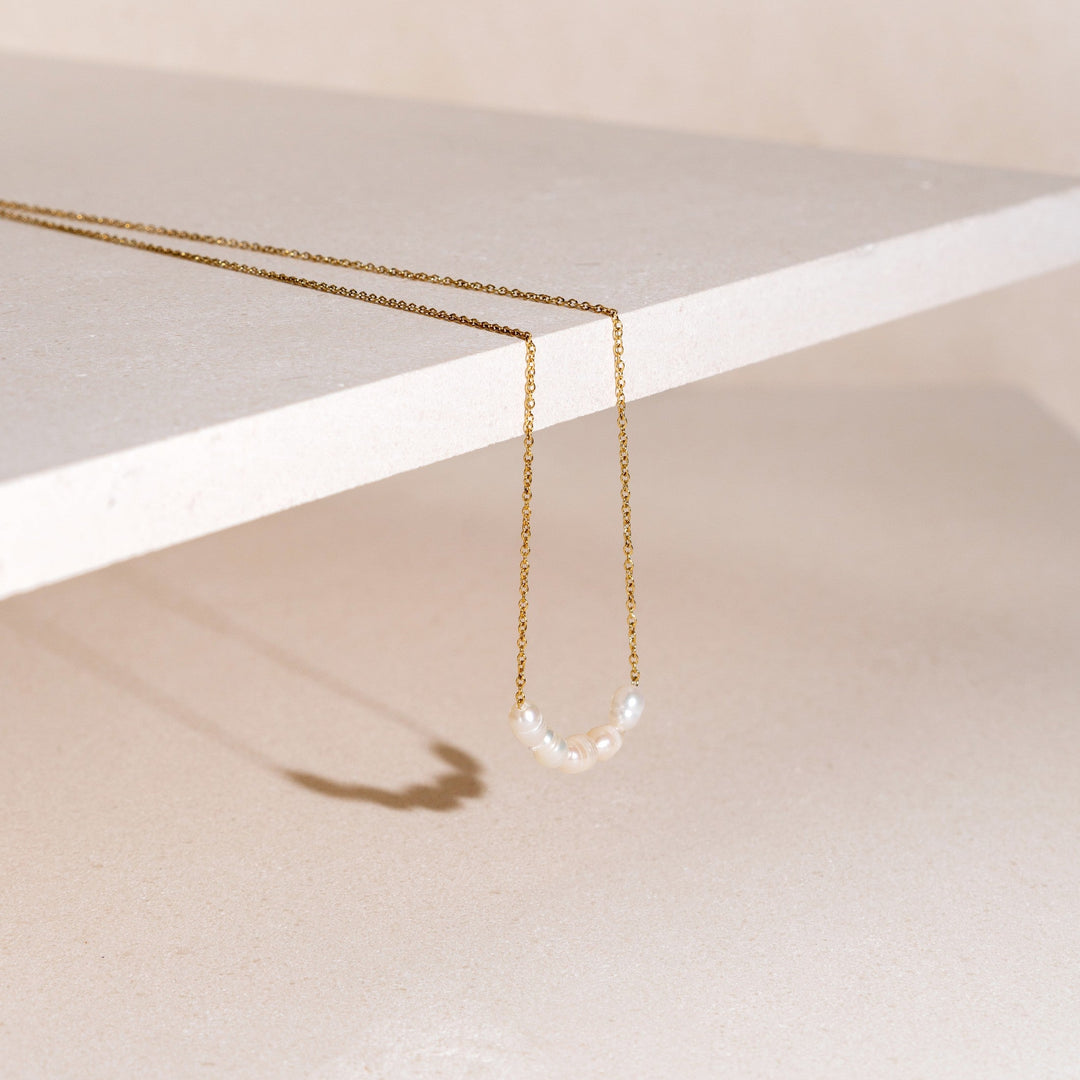 Mila | Freshwater Pearl Necklace