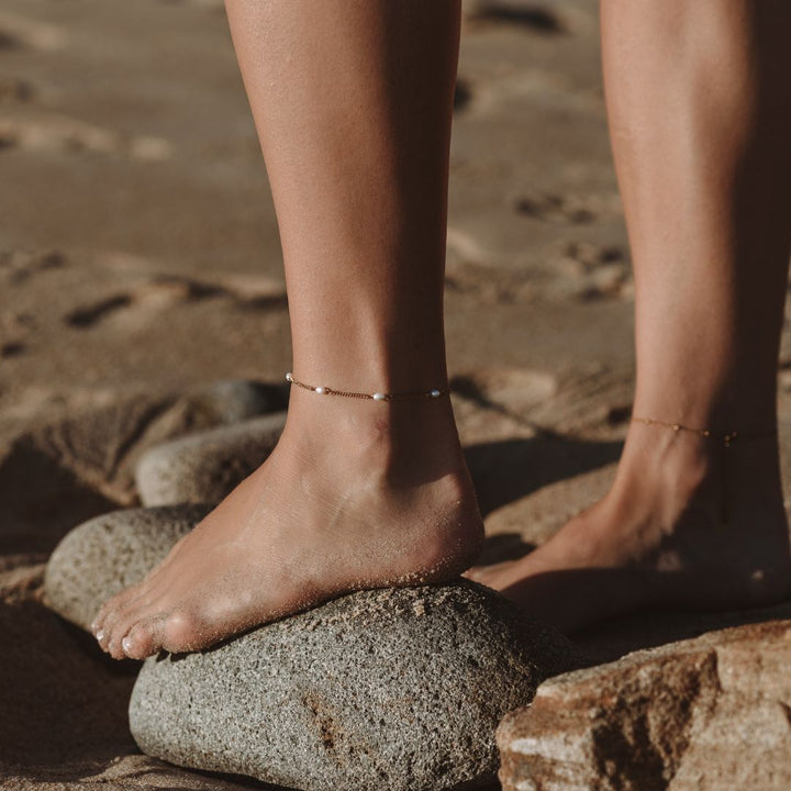 Mira | Freshwater Pearl Chain Anklet