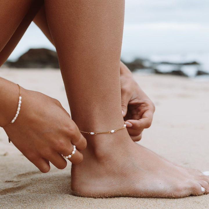 Mira | Freshwater Pearl Chain Anklet