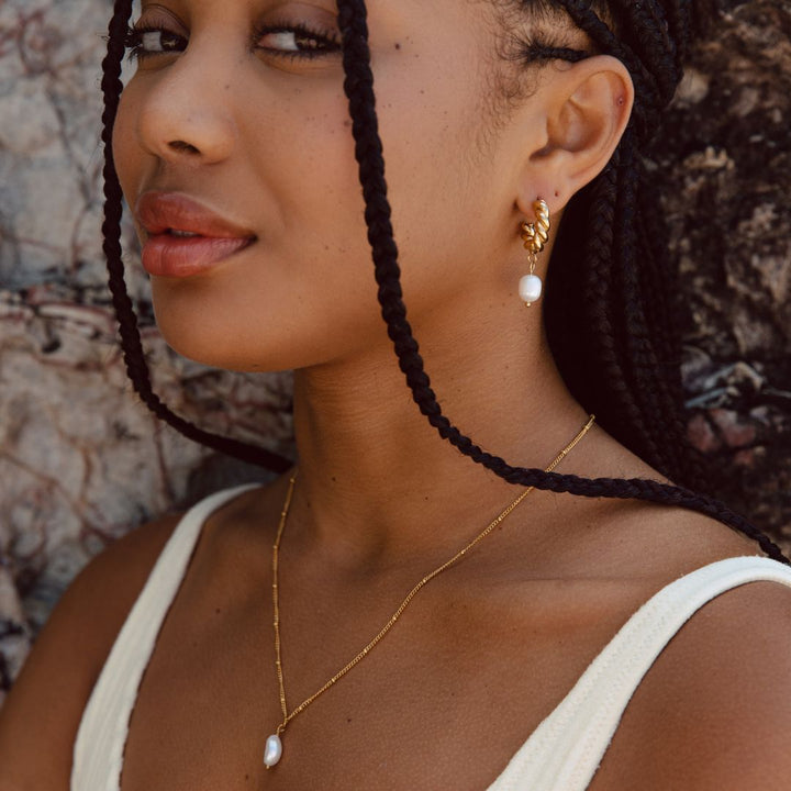 Lucia | Bold Pearl Necklace