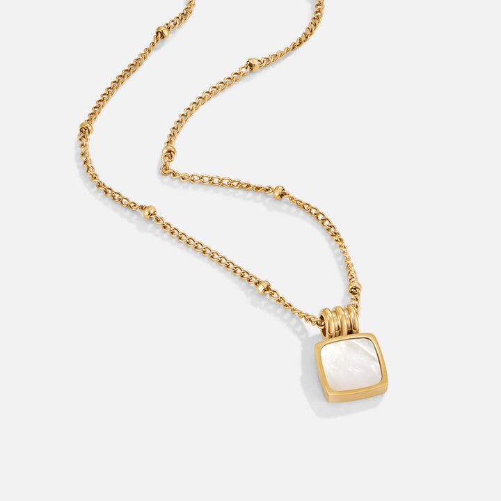 Kaia | White Shell Pendant Necklace