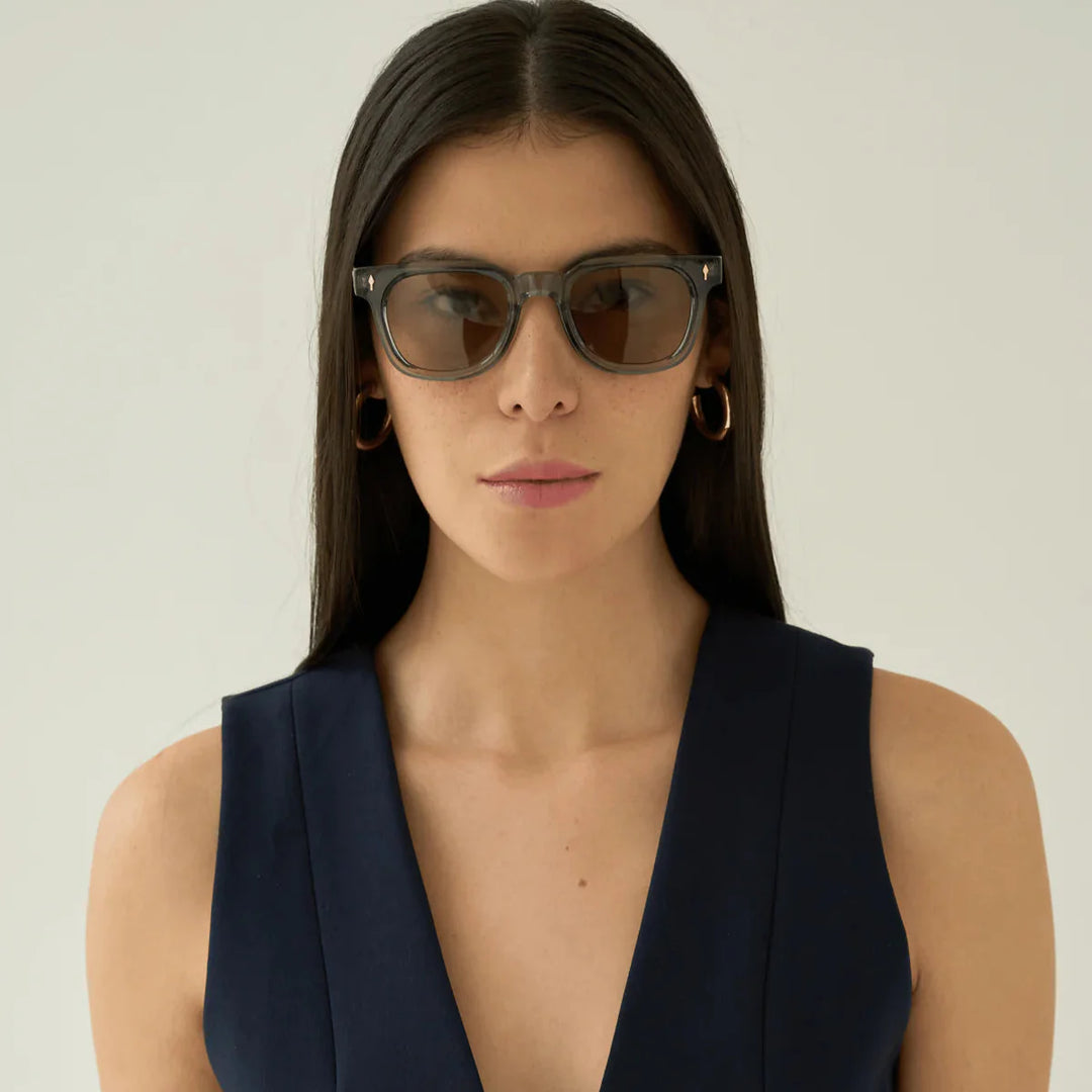 Vara | Sculpted Frame Sunglasses