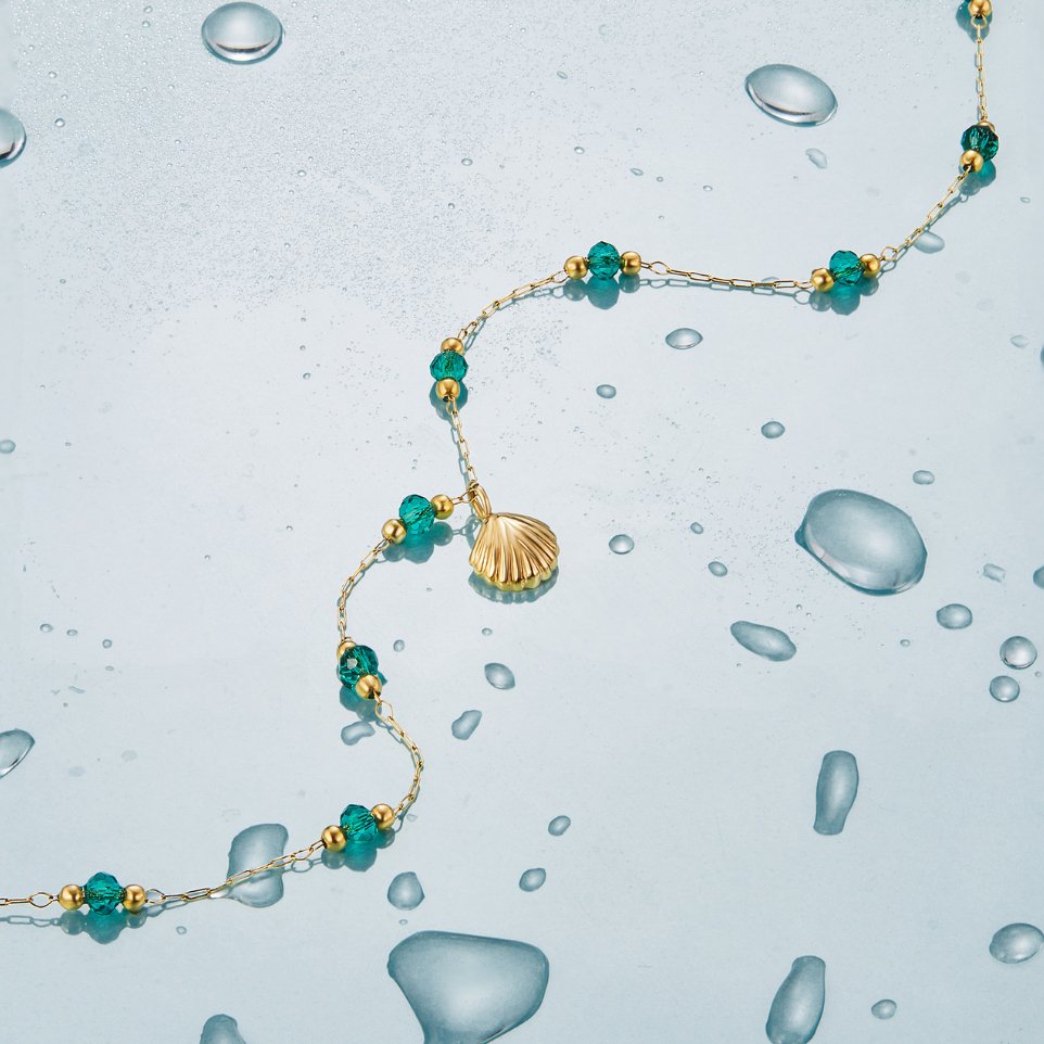Allysa | Gold Shell & Green Bead Necklace